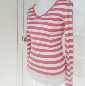 Gap long sleeve tee